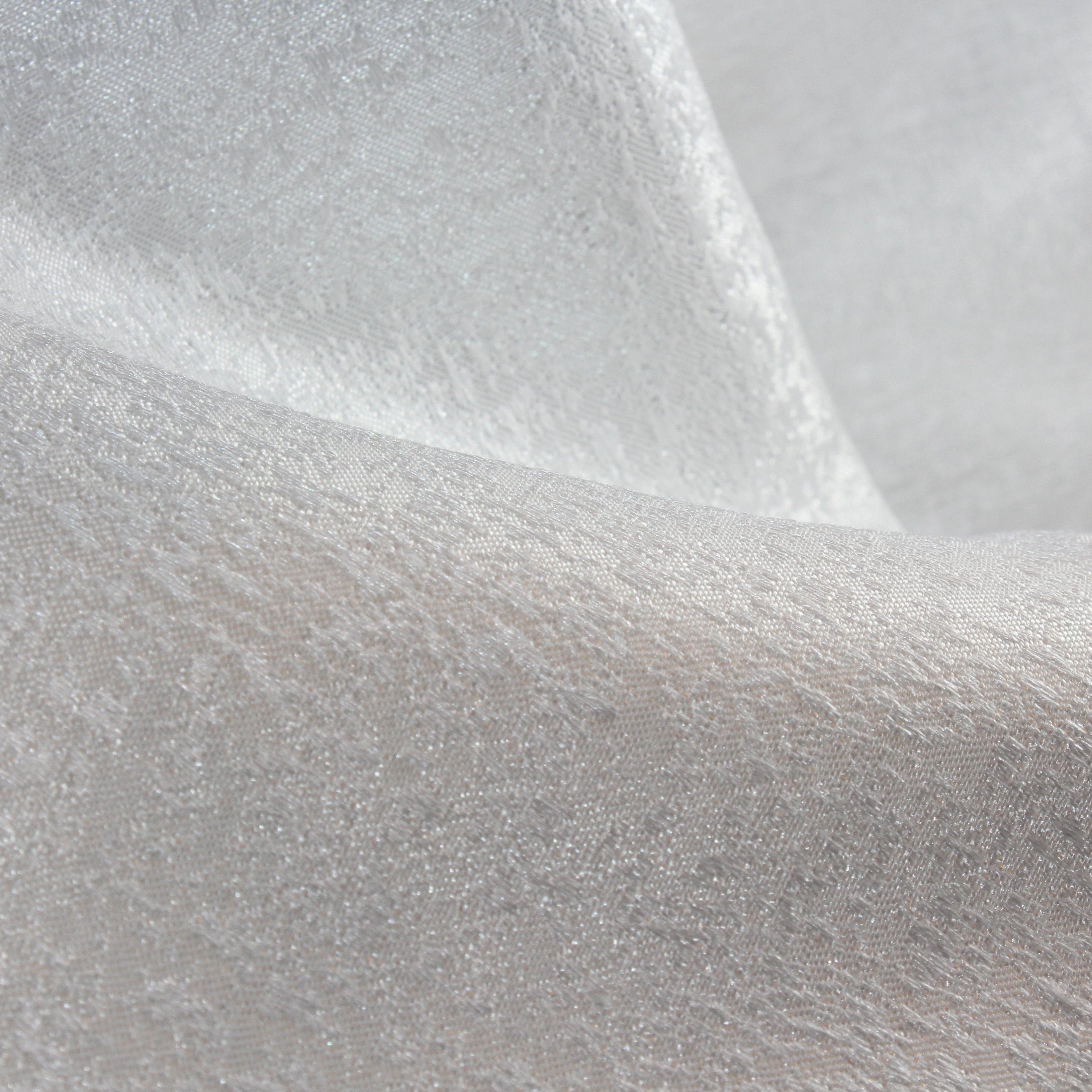Dreamy White