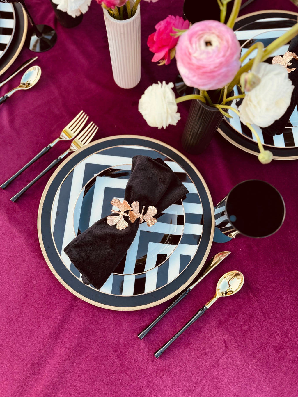 Velvet Bordeaux tablecloth