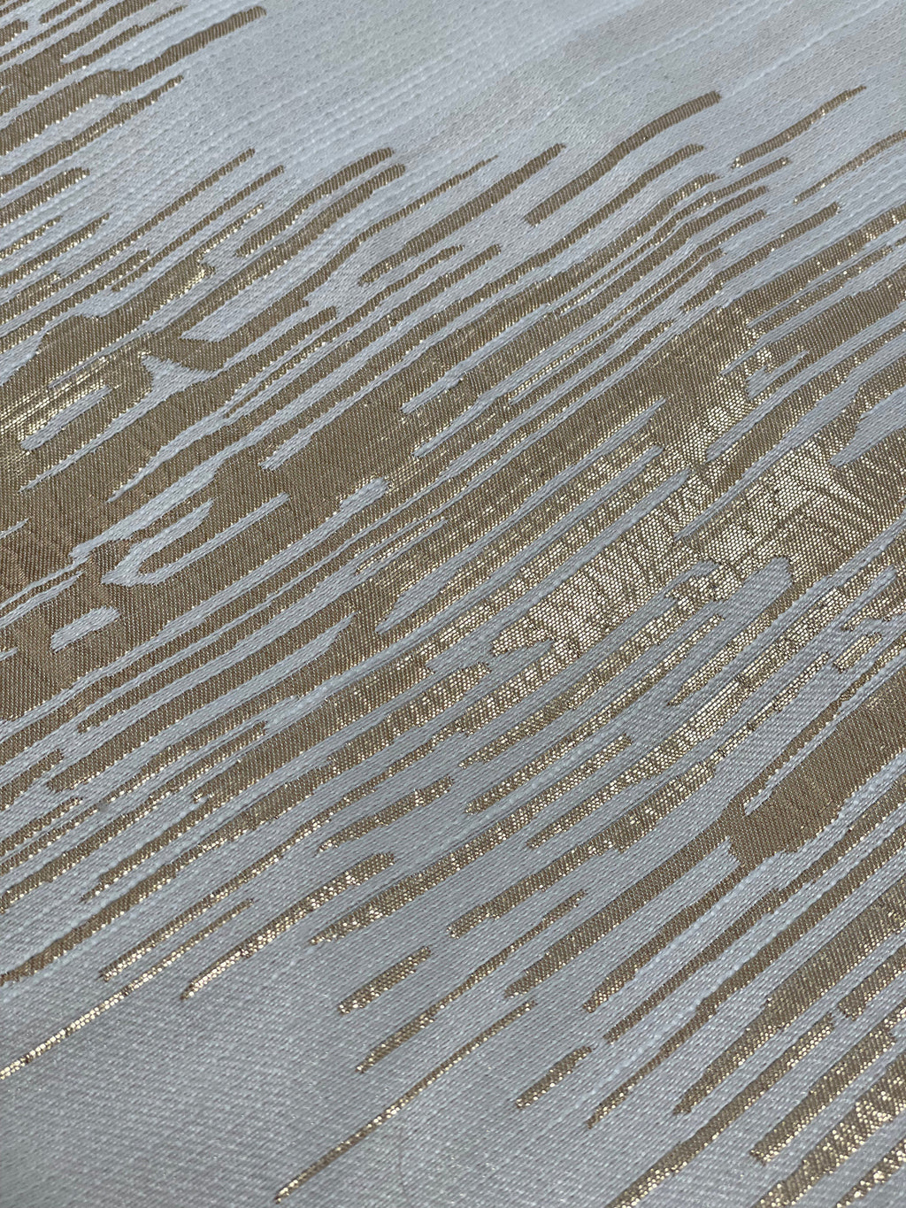 Gold Lightning